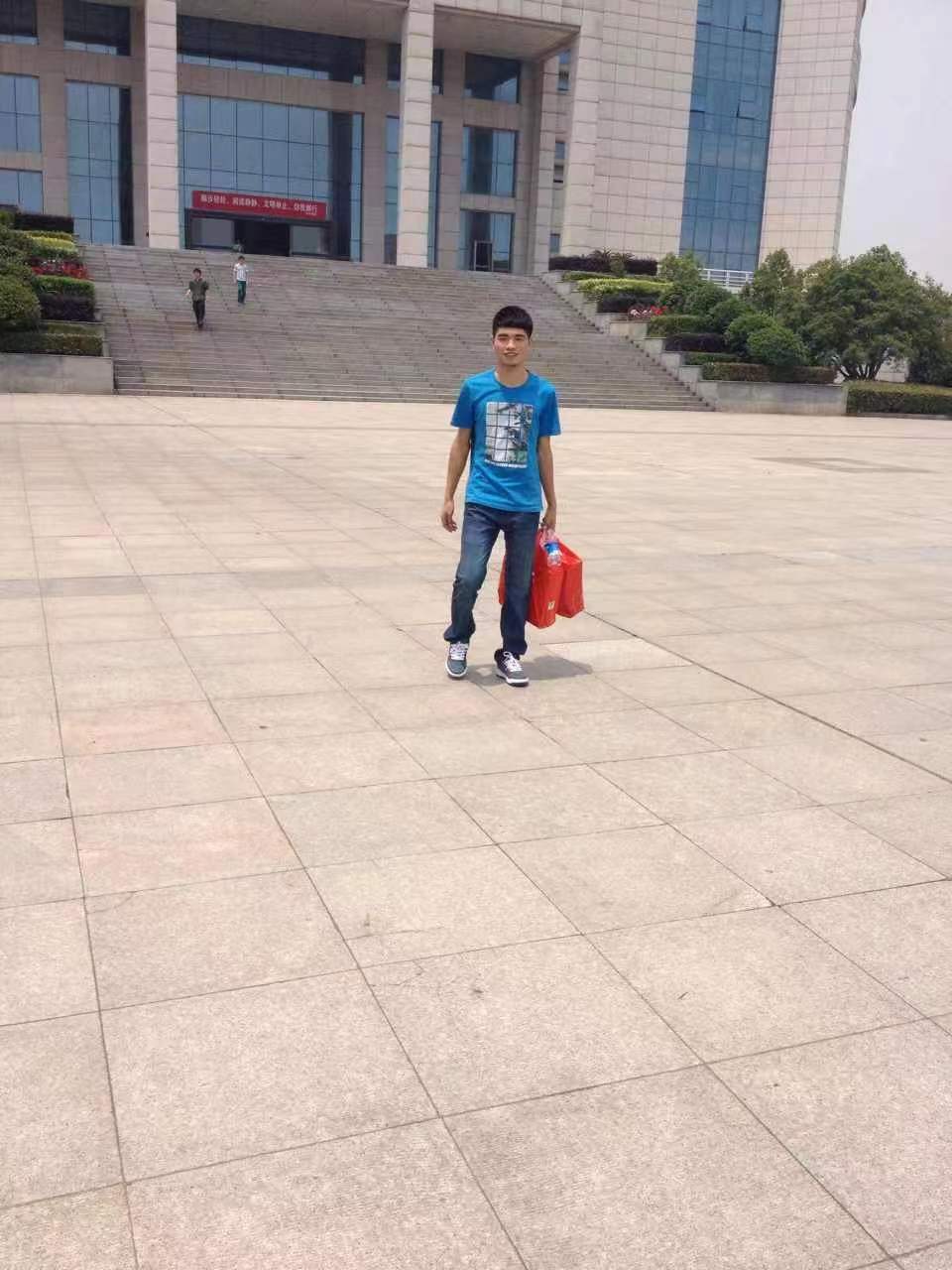 d3cc40e3ee3c48b2ace3fb6be3ad13a8.jpg