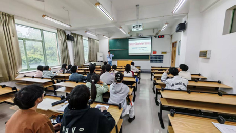 赋能成长，逐梦未来——土木与交通学院举办“NCDA未来设计师大赛”主题宣讲会